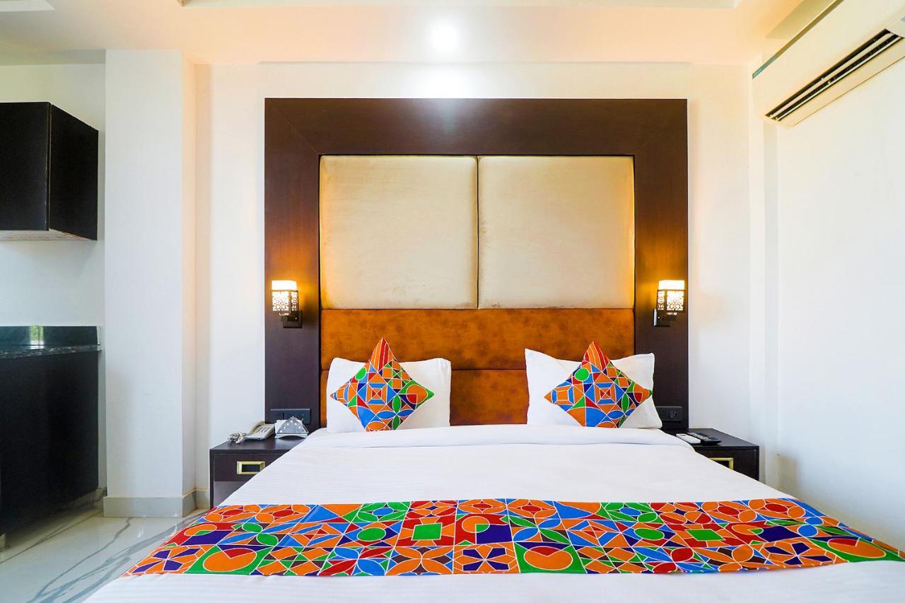 Fabhotel Kiara The Private Suites Gurgaon Extérieur photo