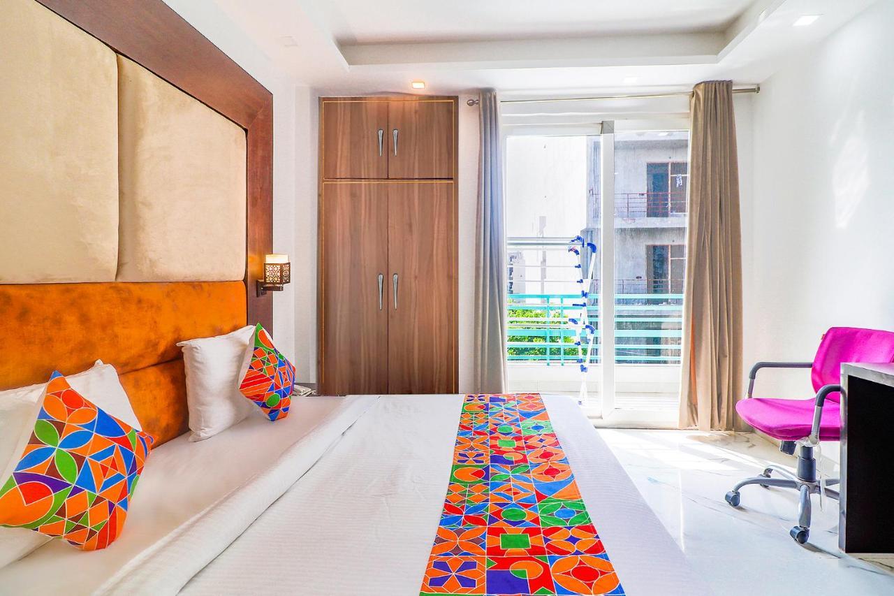 Fabhotel Kiara The Private Suites Delhi  Extérieur photo